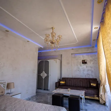Ar Luxury Apartament