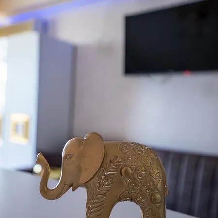 Ar Luxury Apartament Ravda
